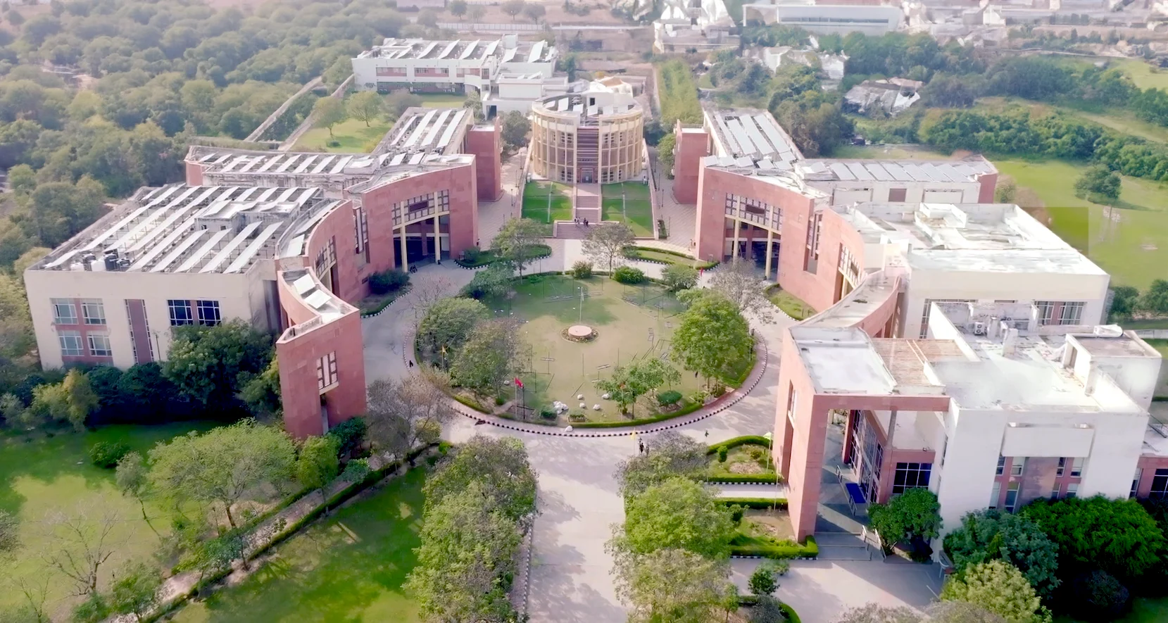 JK Lakshmipat University