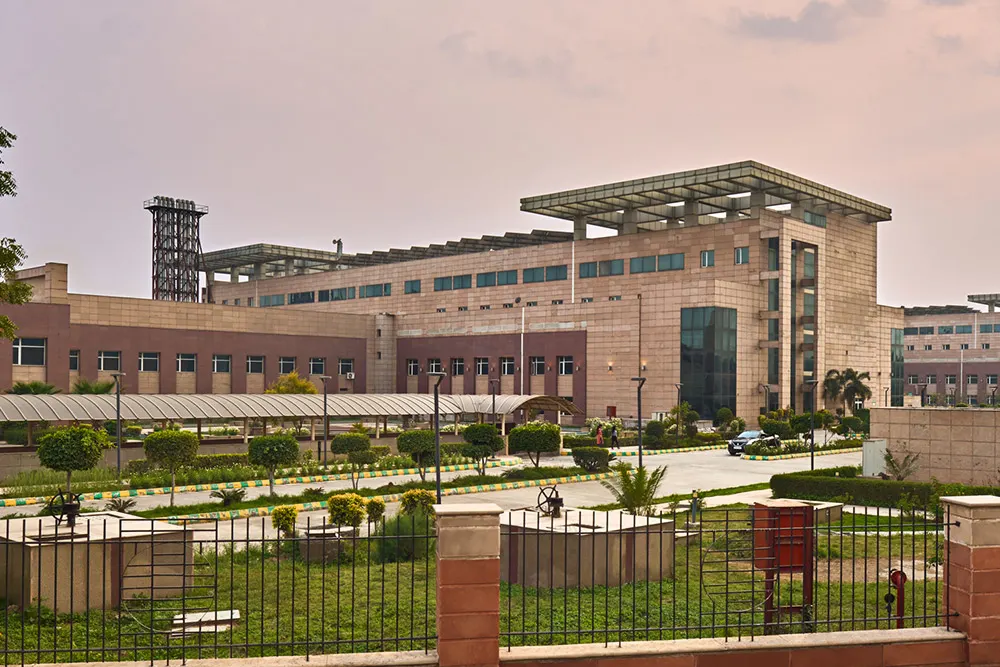 Government Institute of Medical Sciences campus