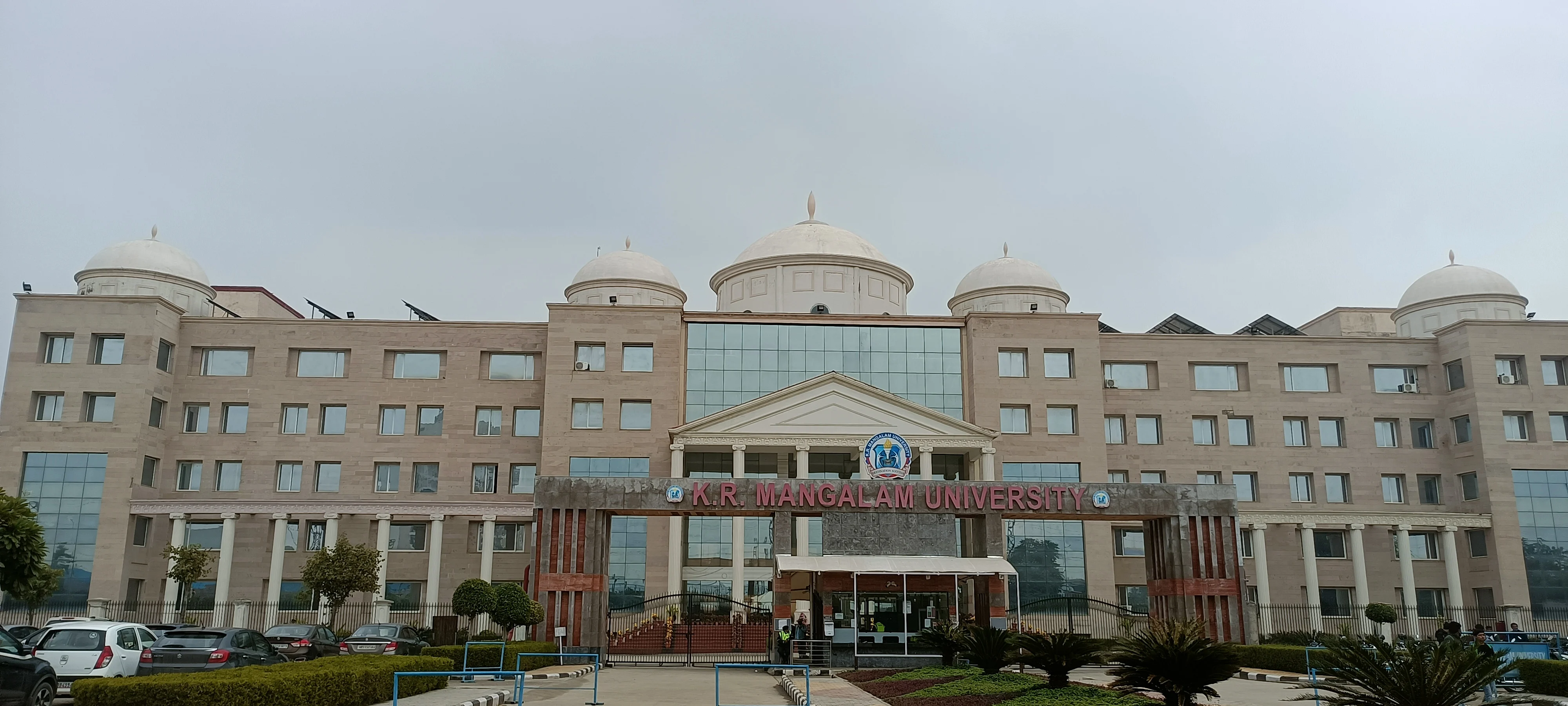 KR Mangalam University campus