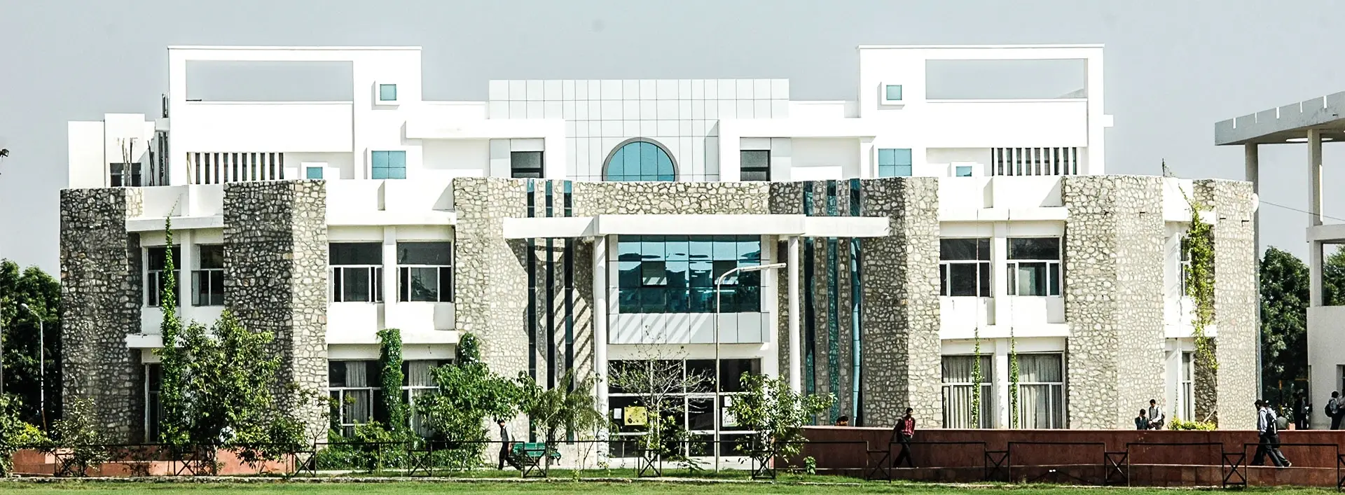 Suresh Gyan Vihar University