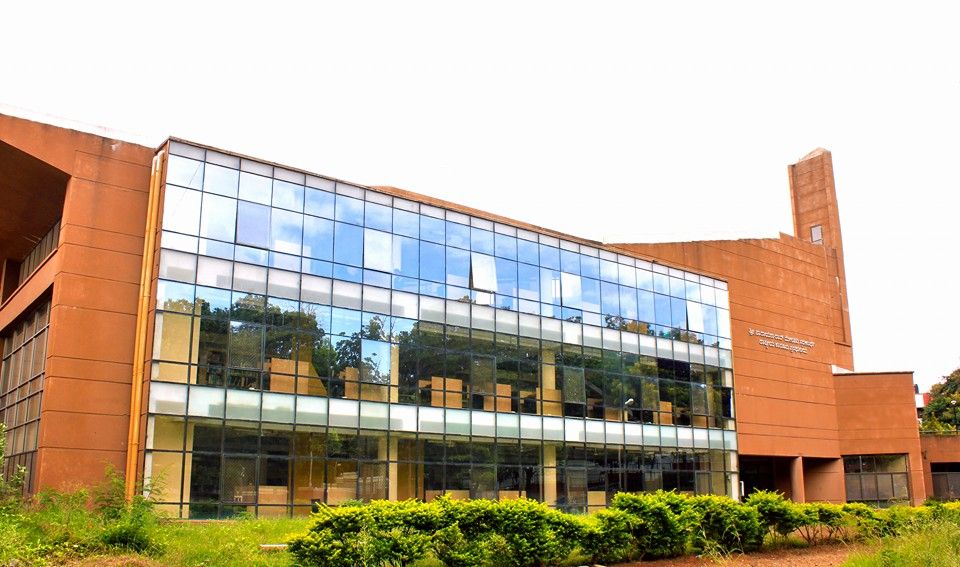 National Law School of India University (NLSIU)