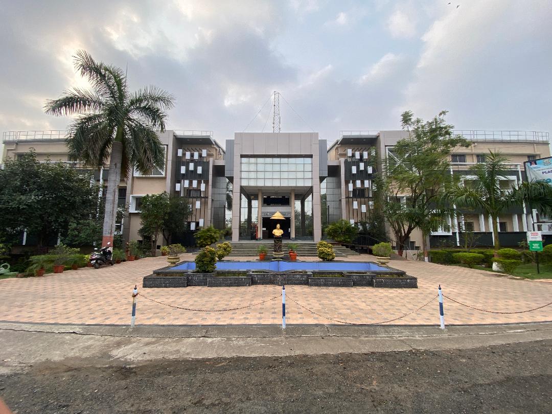 Yeshwantrao Chavan College of Engineering photo 2