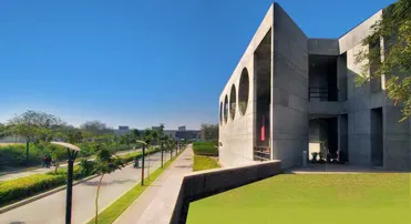 Indian Institute of Management Ahmedabad (IIMA)