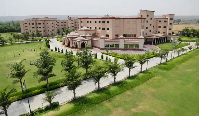 GD Goenka University campus