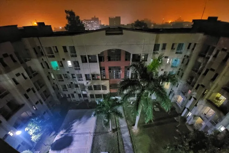 GNIOT Group of Institutions campus