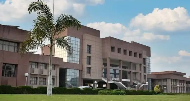 JSS Academy of Technical Education campus