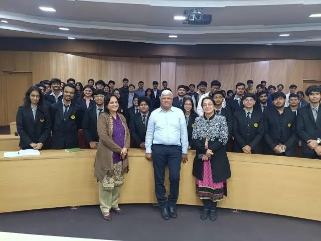 Delhi Metropolitan Education campus