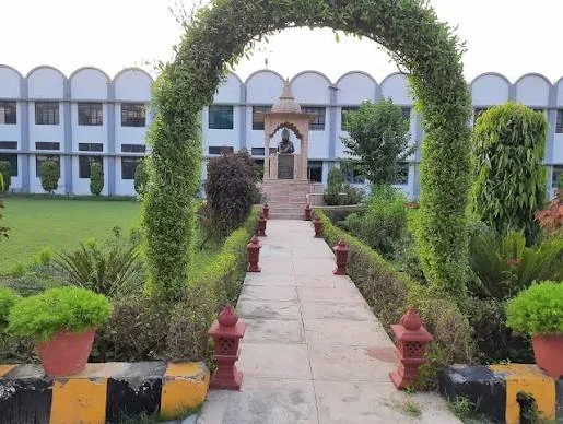 Raja Balwant Singh College