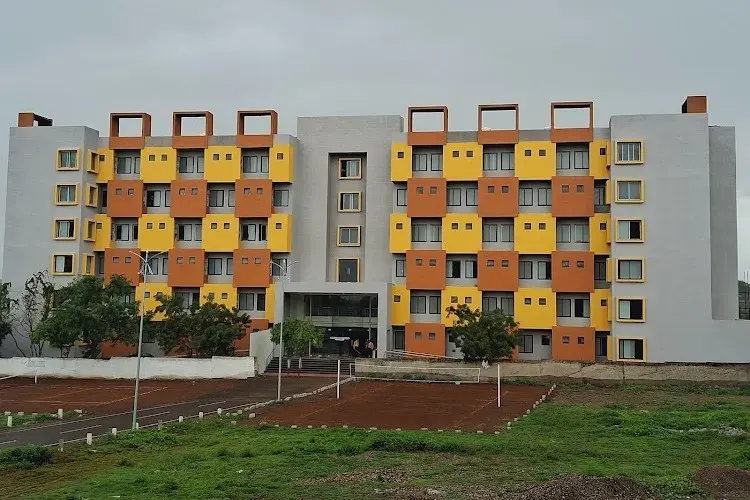 maharashtra national law university (mnlu) image