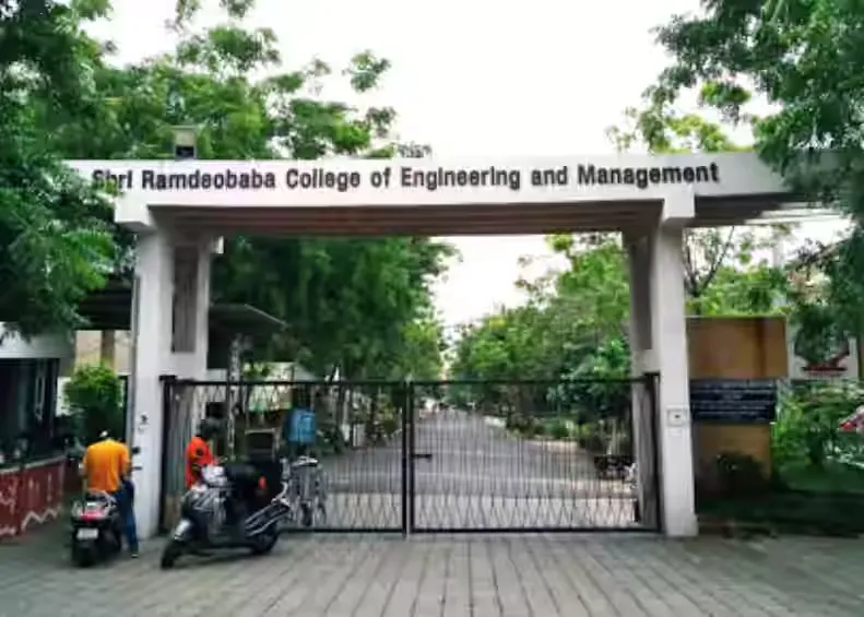 ramdeobaba university image