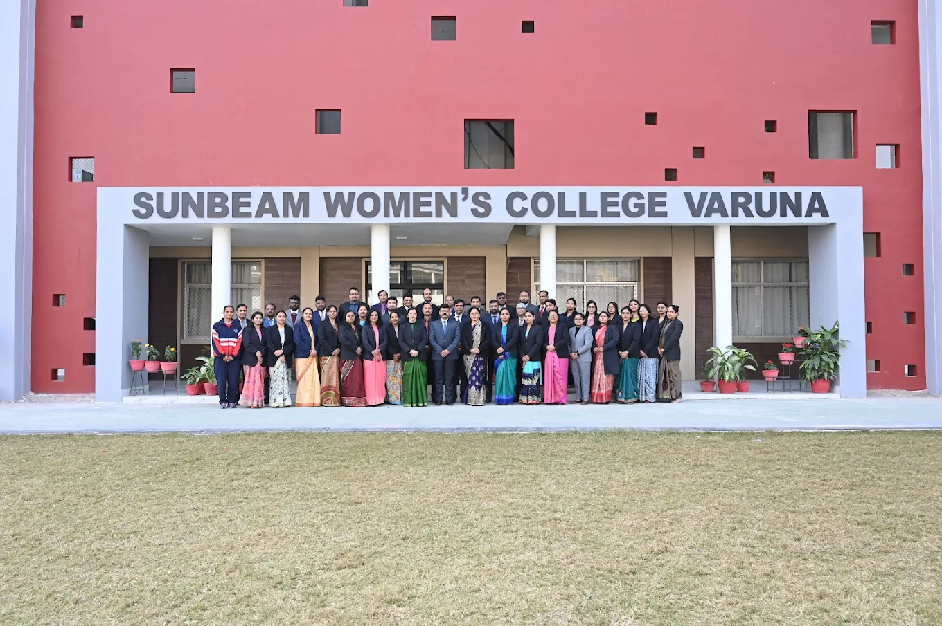 Sunbeam Women's College, Varuna, Sikraul campus