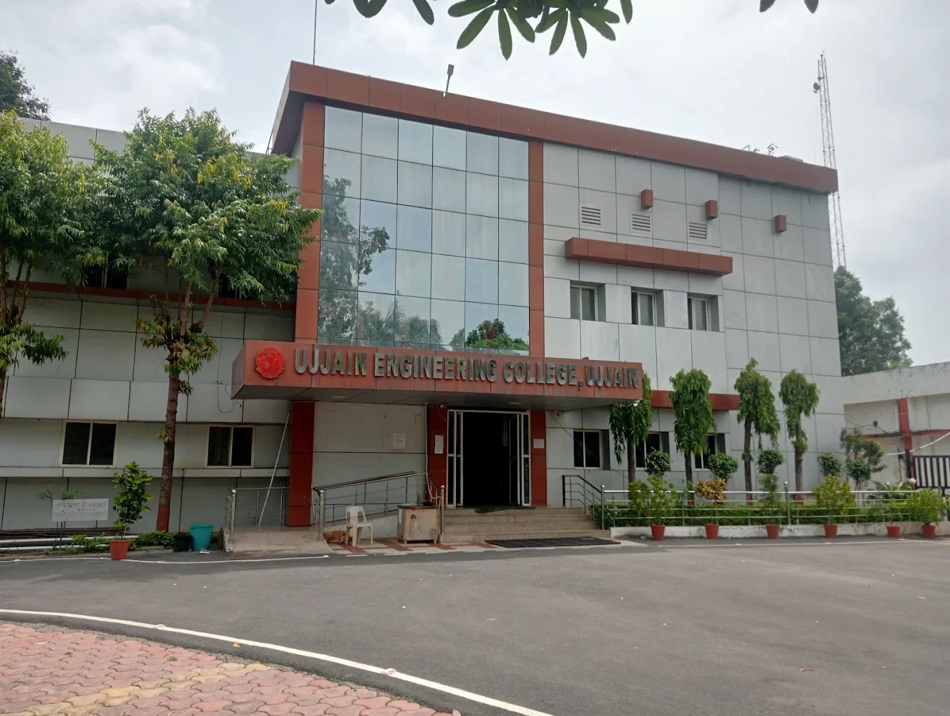 Ujjain Engineering College image